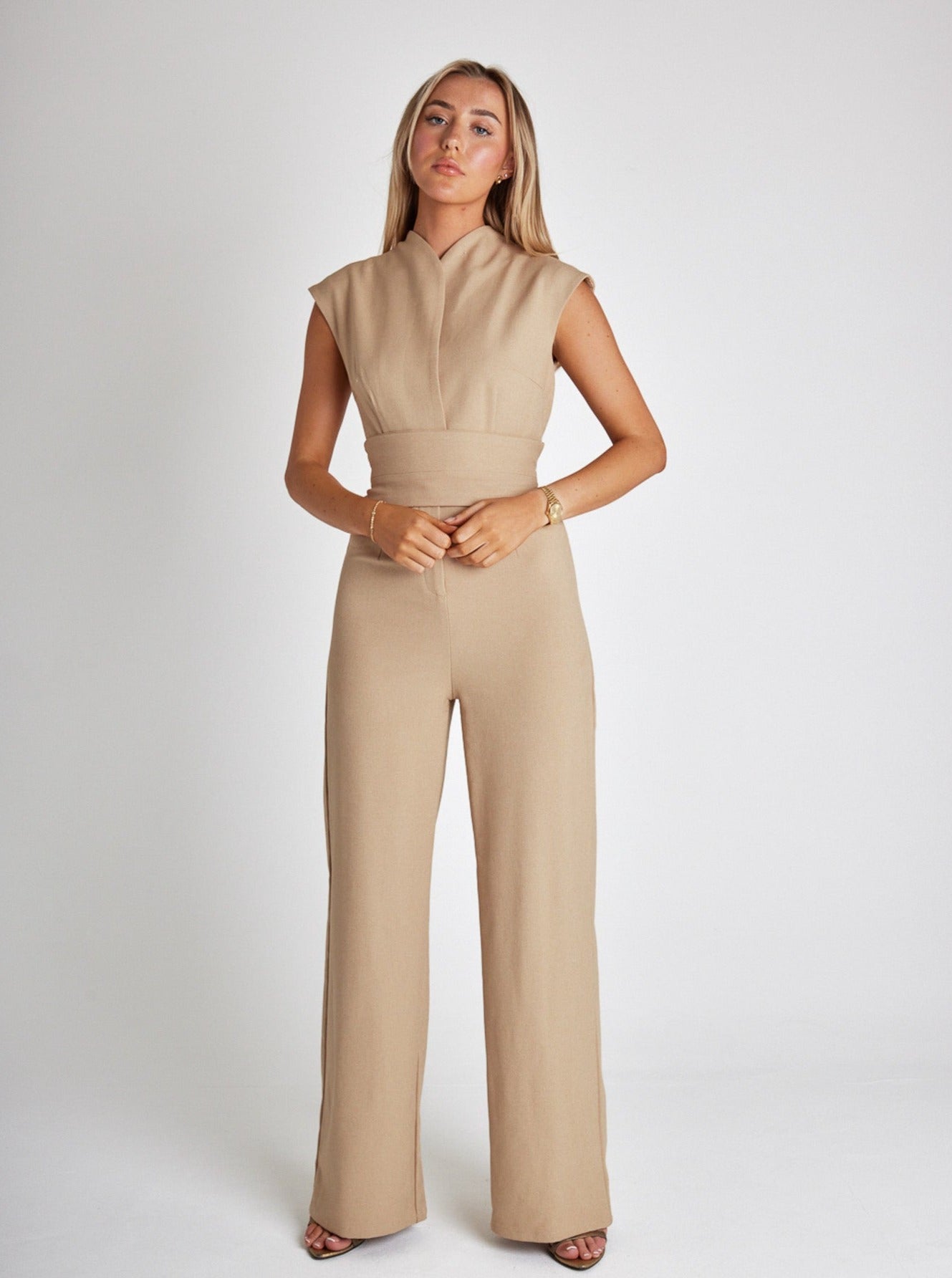 Premium Jumpsuit ohne Ärmel