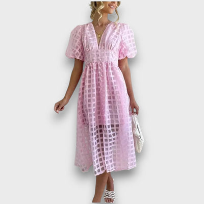 Lianora – Feminines Midikleid mit Strukturmuster