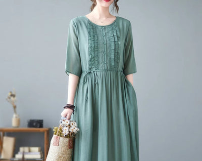 Elizabeth| Rundhalsausschnitt und mittellangen Ärmeln in Uni-Farbe