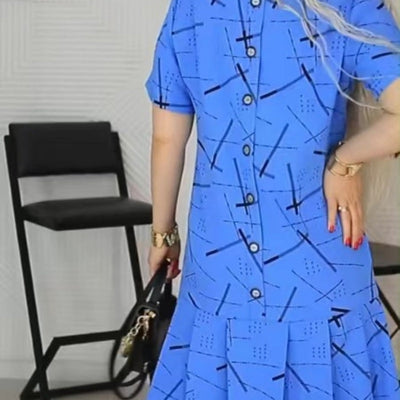 Jalen | Modisches Damenkleid mit Plissee, kurzem Ärmel und lockerem Aufdruck