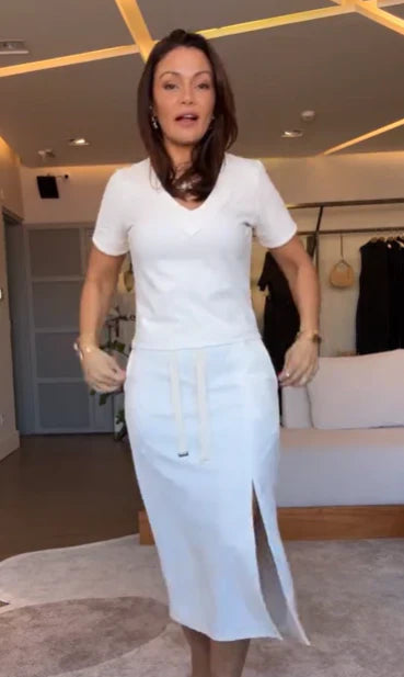 Sam | Damen V-Ausschnitt T-Shirt und Midirock-Set👗