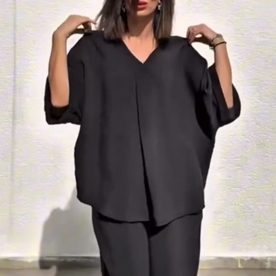 Thalia | Lässiger Loose-Fit Damenpullover mit V-Ausschnitt und Hose Zweiteiler Set